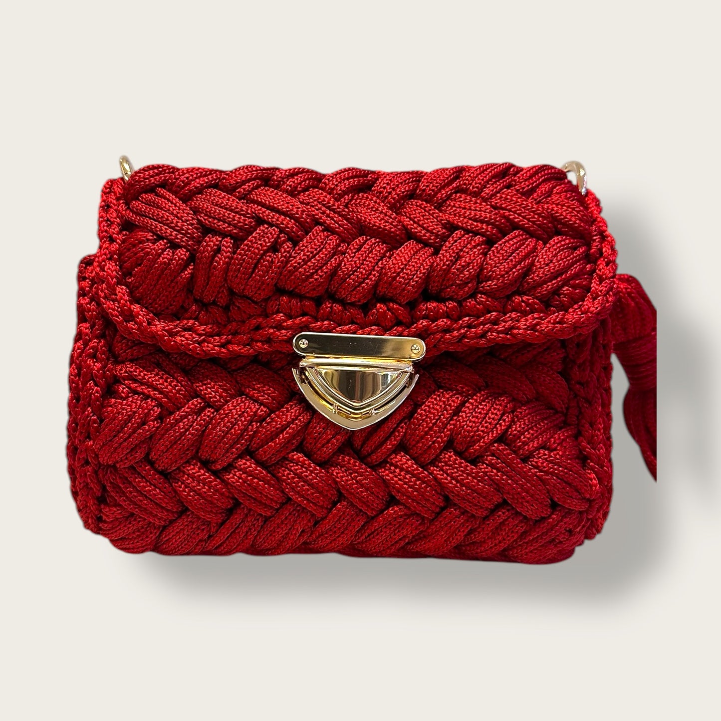 Handmade Crochet Hand & Shoulder Bag – Braided Knitted Design with Metal Clasp Closure
