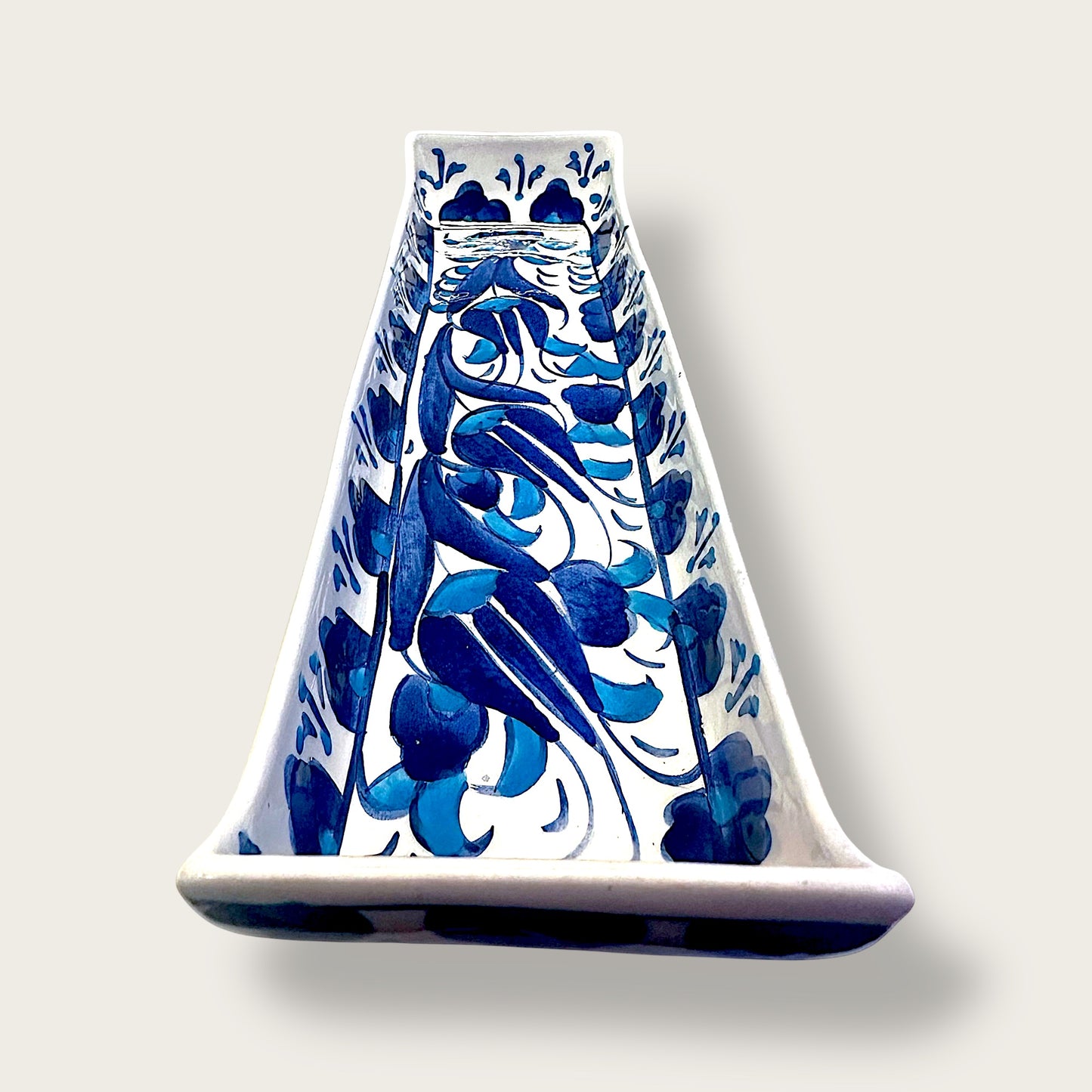 Handmade Ceramic Snack Dish 10 – Elegant & Functional Design