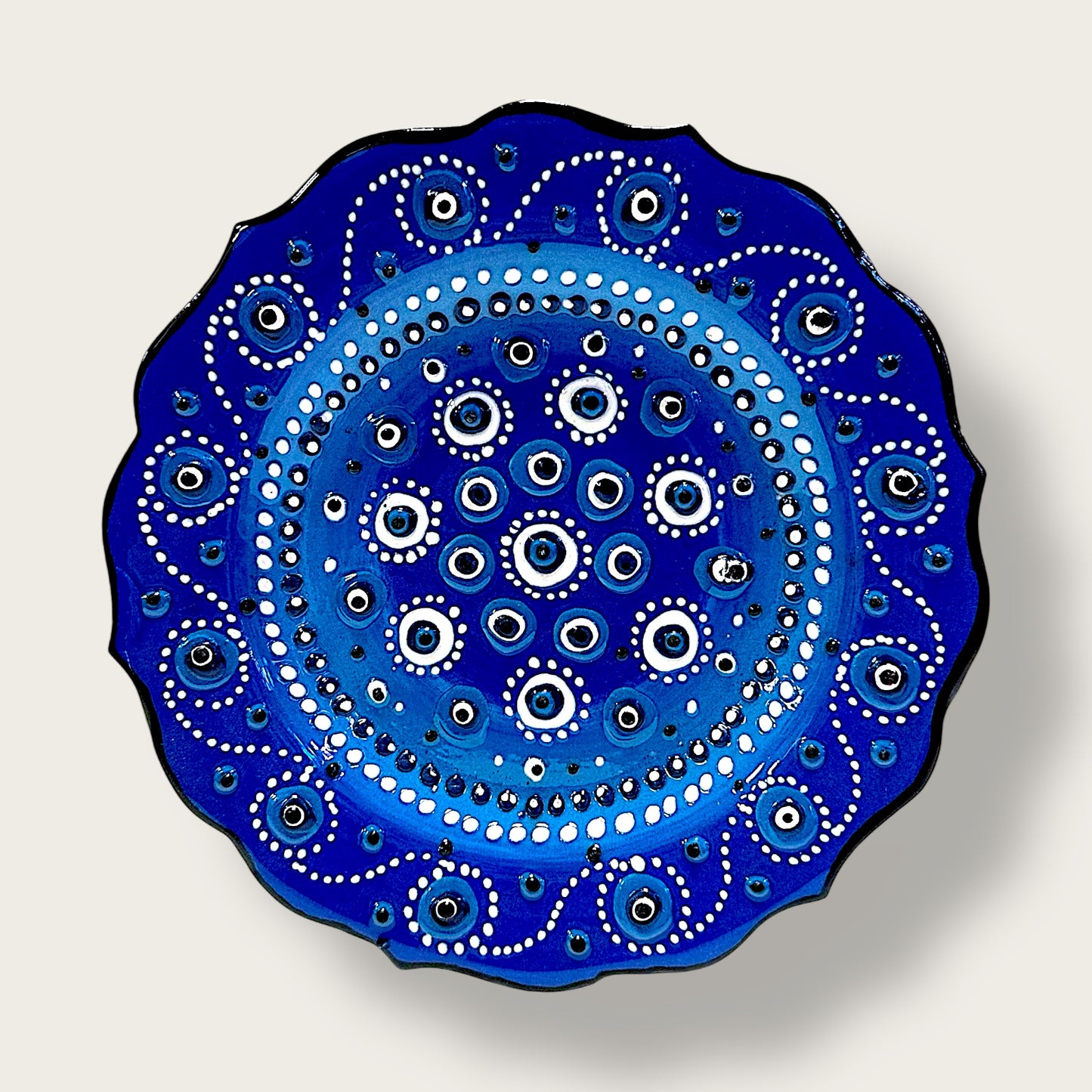 Hand-Painted Decorative Plate 06 – Artisan Ceramic Wall & Table Display