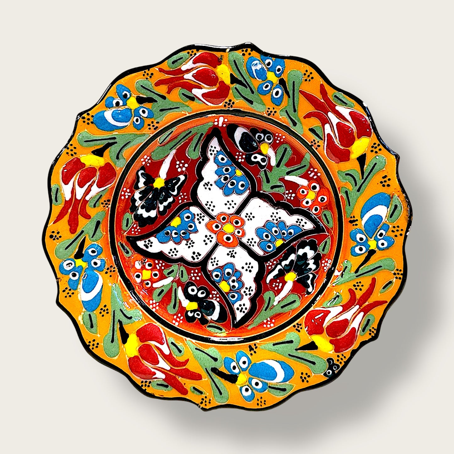 Hand-Painted Decorative Plate 04 – Artisan Ceramic Wall & Table Display