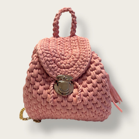 Handmade Crochet Backpack – Knitted Design with Metal Clasp Closure