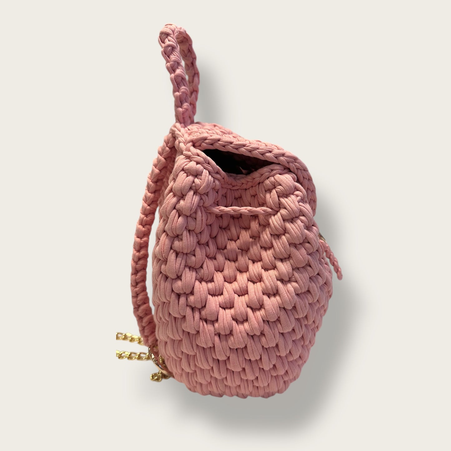 Handmade Crochet Backpack – Knitted Design with Metal Clasp Closure