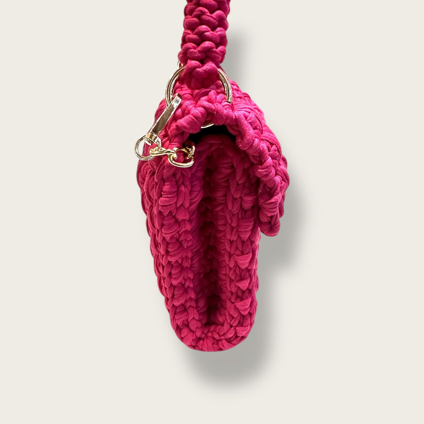 Handmade Crochet Hand & Shoulder Bag – Textured Knitted Design with Metal Clasp Closure