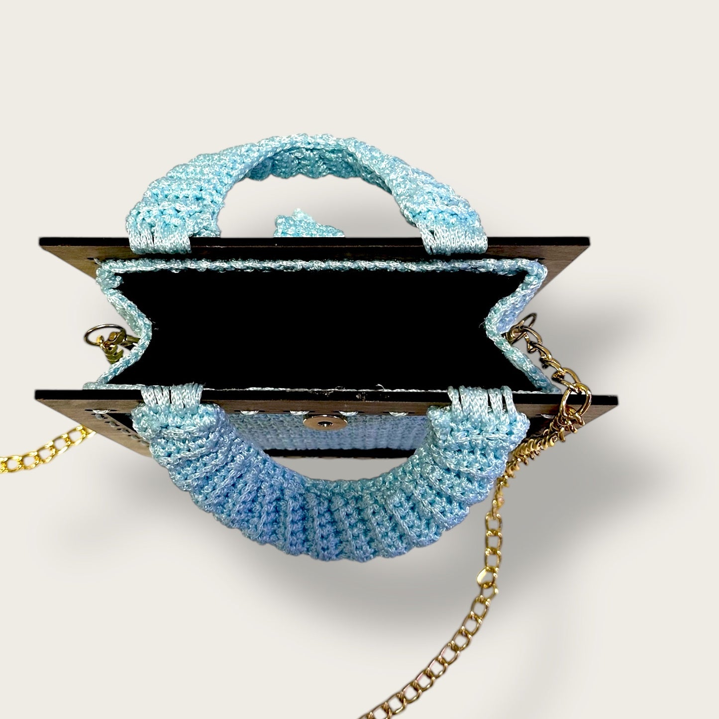 Handmade Crochet & Wood Handbag – Unique Knitted Design with Wooden Frame