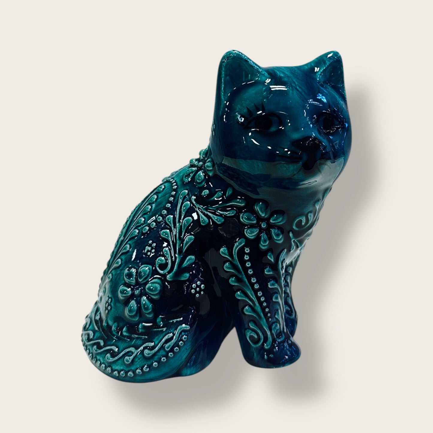 Hand-Painted Ceramic Cat Figurines 02 – Traditional Turkish & Ottoman-Inspired Designs