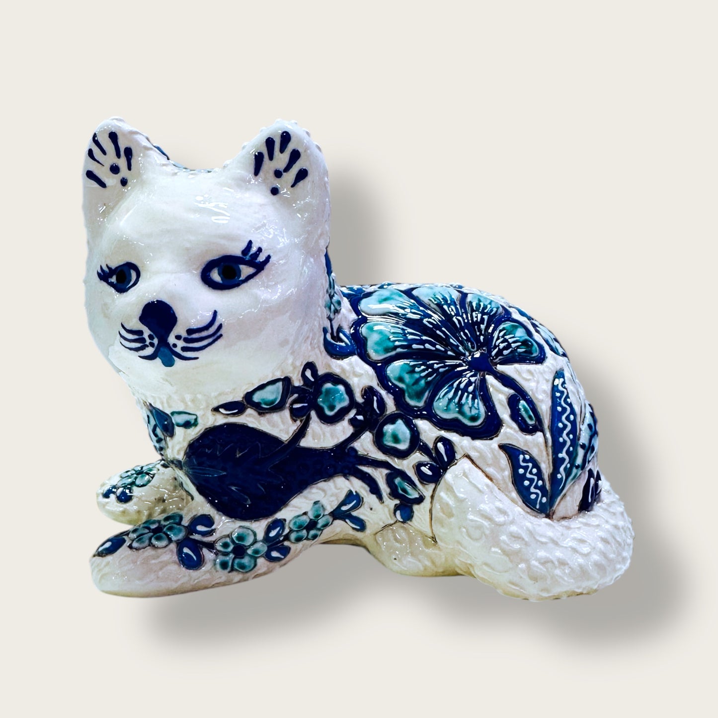 Hand-Painted Ceramic Cat Figurines 01 – Traditional Turkish & Ottoman-Inspired Designs