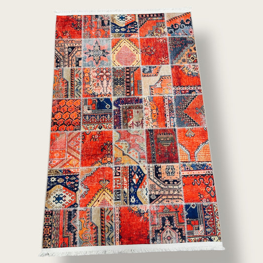 Vintage-Style Printed Patchwork Rug – Rustic Persian & Kilim-Inspired Design