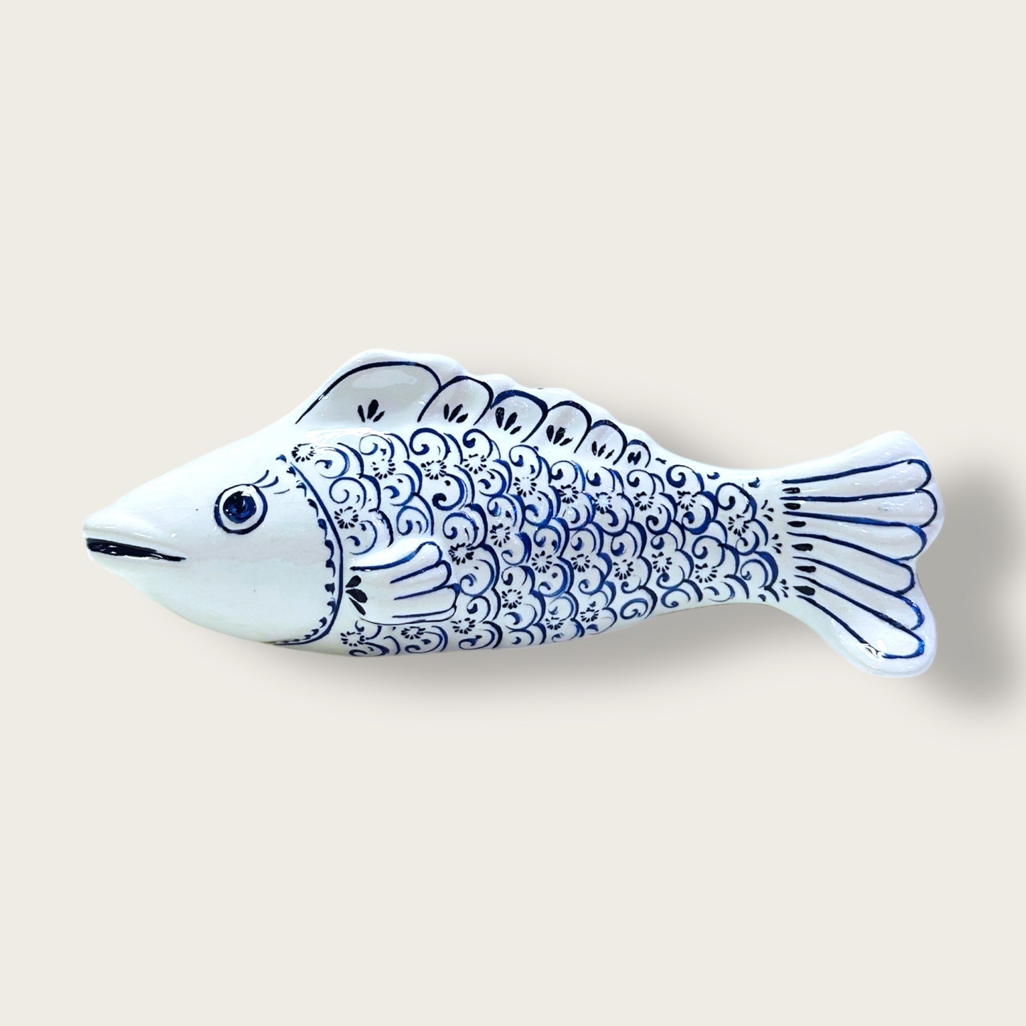 Hand-Painted Ceramic Fish Figurine 01 – Artisan Home Decor Accent