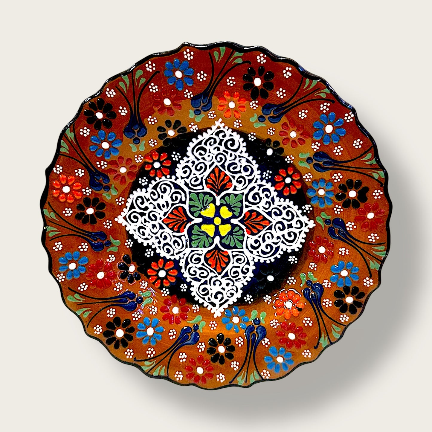 Hand-Painted Decorative Plate Small 08 – Artisan Ceramic Wall & Table Display