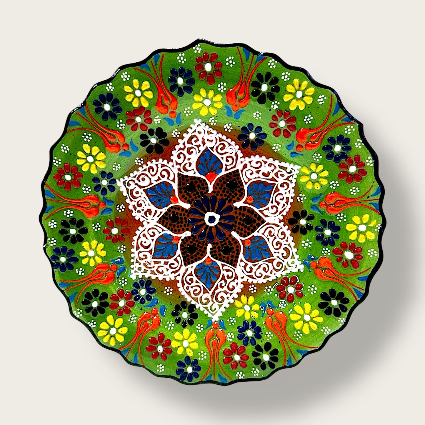 Hand-Painted Decorative Plate Small 08 – Artisan Ceramic Wall & Table Display