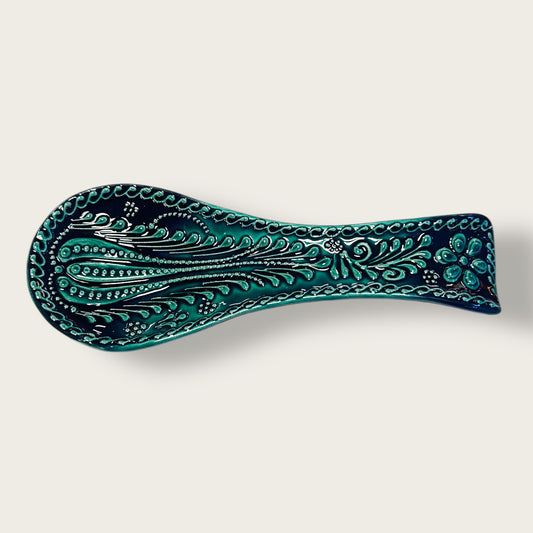 Handcrafted Ceramic Spoon Rest 01 – Elegant & Functional Kitchen Accessory